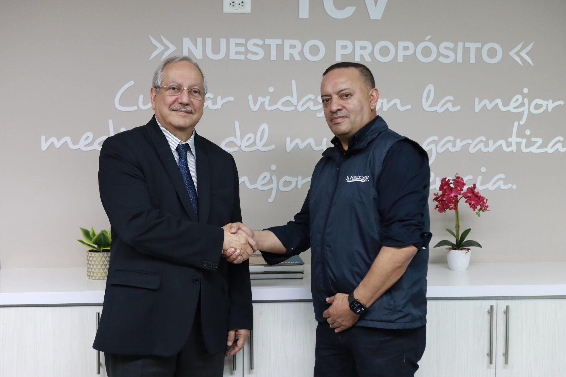 Famisanar activa plan de choque para entrega de medicamentos en Santander y refuerza su red de alta complejidad