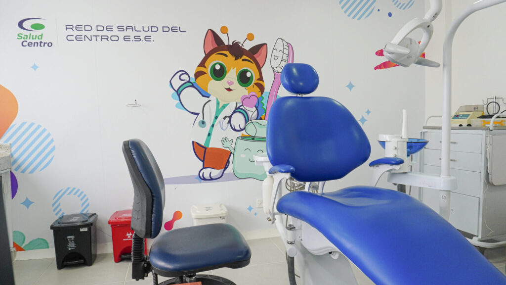 Reapertura de la IPS Aguablanca en Cali 06.jpg