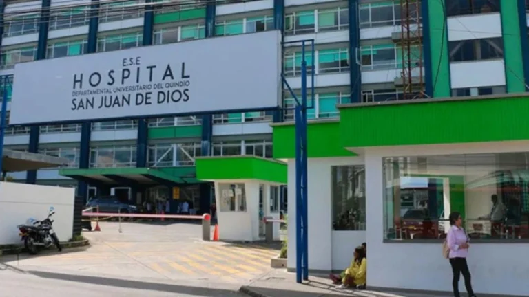 Quindío acompaña mesas con Asmet Salud tras contención de servicios en el Hospital San Juan de Dios
