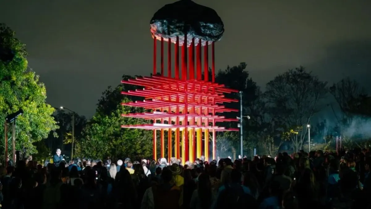 “Umbral”, el monumento en homenaje a 460 trabajadores de la salud que fallecieron durante la pandemia en Colombia