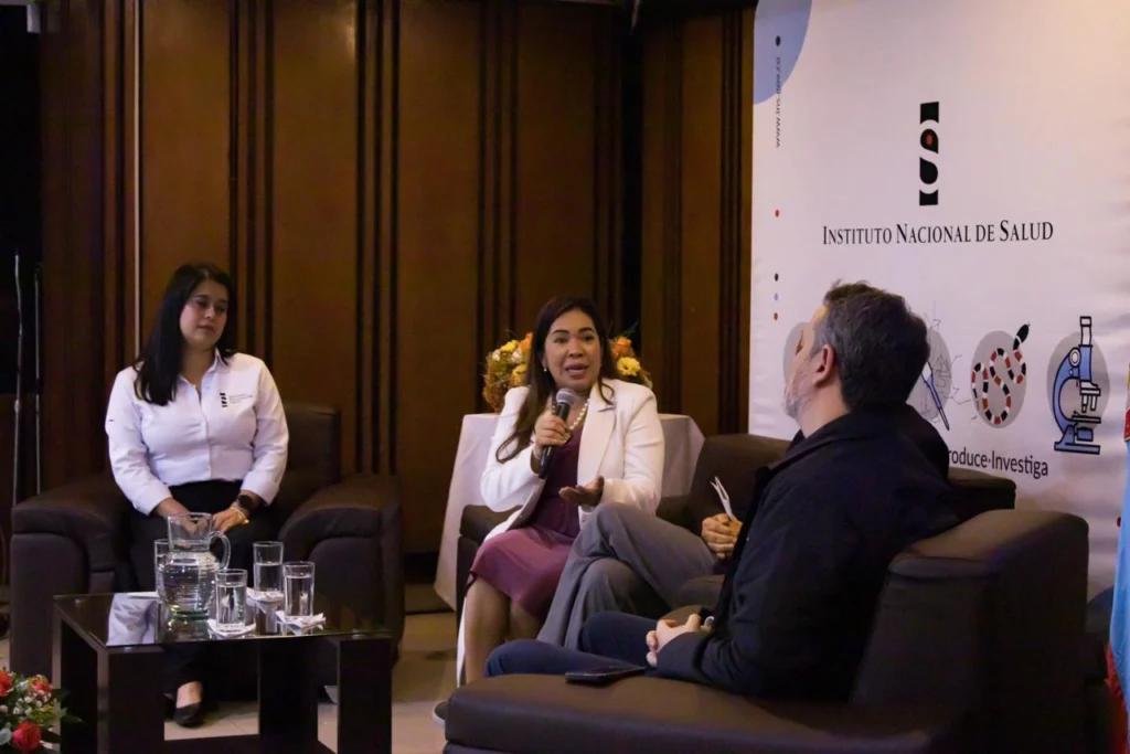 INS y UniBolívar presentan en Colombia el primer Doctorado en Virología de América Latina 1 Conversatorio doctorado virologia