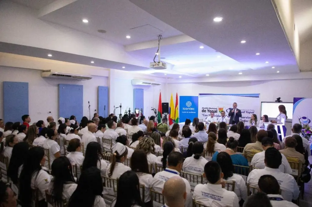 Hospital Central de Yopal recibe certificado de Acreditacion en Salud de ICONTEC1