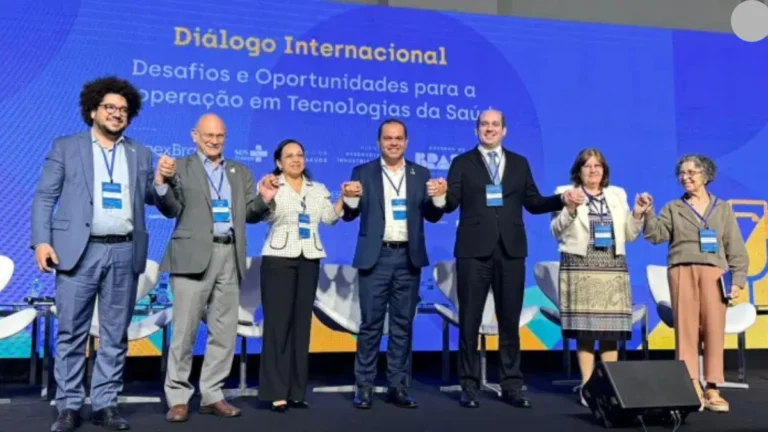 Invima fortalece la convergencia regulatoria regional en diálogo estratégico celebrado en Río de Janeiro