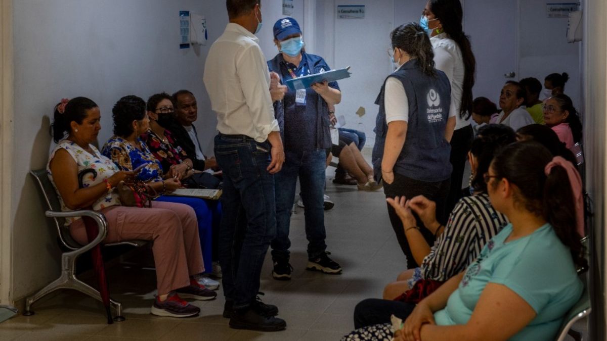 Nueva EPS sigue sin traducir sus planes en soluciones reales para los usuarios, advierte la Defensoría del Pueblo