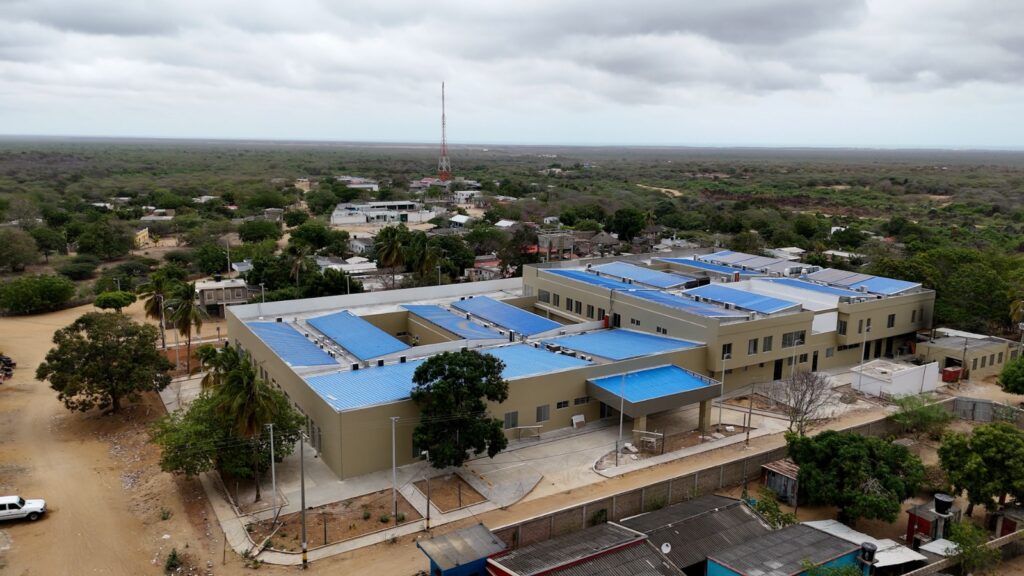 Supersalud reporta avances en la recuperacion de 12 hospitales publicos bajo medidas de control 09