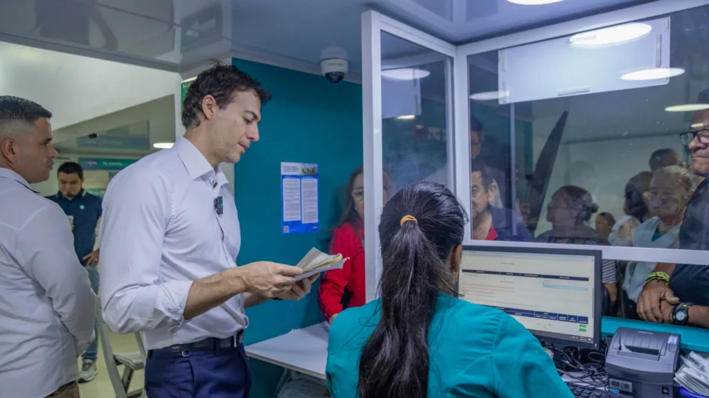 Supersalud evidencio medicamentos almacenados mientras usuarios denunciaban retrasos en Bucaramanga 05