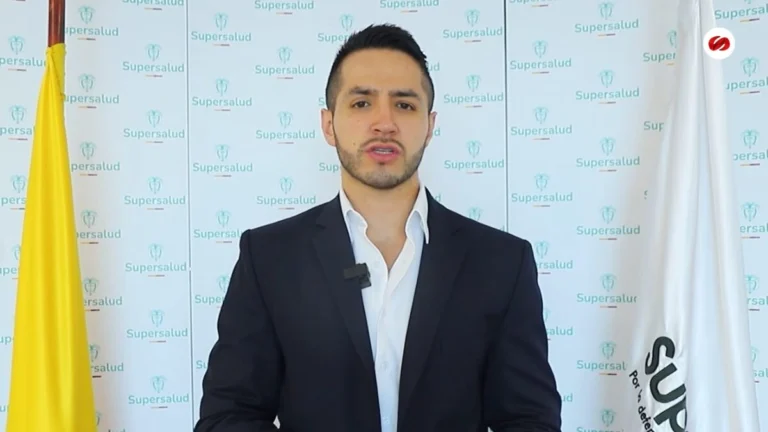 Juan David Duque estará al frente de la Supersalud mientras avanza el nombramiento en propiedad