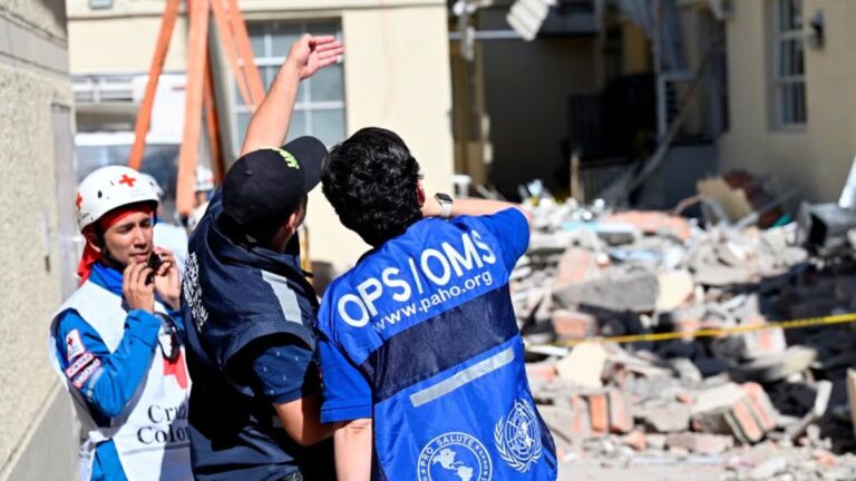 OPS/OMS despliega cooperación técnica tras el terremoto de magnitud 7,4 en Colombia