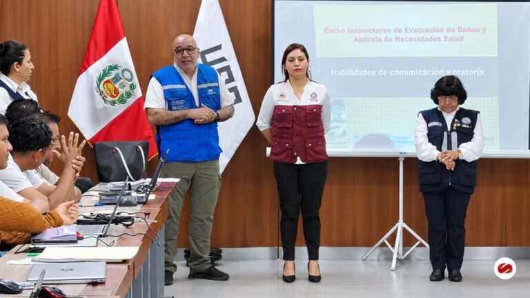 Perú refuerza su respuesta sanitaria ante el Fenómeno El Niño con apoyo de la OPS/OMS, priorizando vigilancia epidemiológica, preparación regional y continuidad de los servicios de salud.