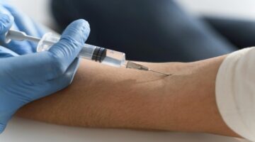 $281.766 millones destina Colombia a la compra de la vacuna AstraZenecaOxford