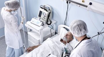 58% de chilenos que necesitaron cuidados paliativos no accedieron al servicio en Chile