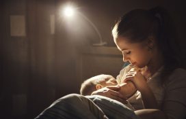 EPS no podrán negar licencia de maternidad a madres de bebés que nazcan fuera de Colombia