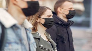 70% de la humanidad debe ser vacunada para acabar con la pandemia afirma la OMS