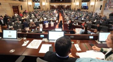 ACEMI señala riesgos de la reforma a la salud en medio de crisis del sector