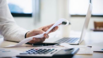 ACHC denuncia obstáculos en la facturación electrónica EPS imponen nuevas barreras