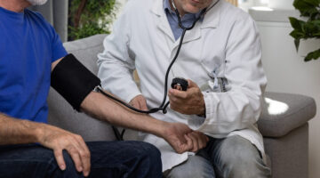 Adherencia al tratamiento farmacológico en pacientes con hipertensión arterial – Estudio de Caso