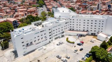 Alcaldía de Medellín entregó la Clínica de la 80-Foto-edu.gov_.co_(1)(1)