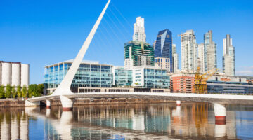 Argentina: La Campaña "Girls Act" Lucha por la Salud Sexual Femenina