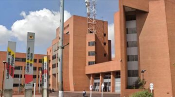 Bogotá busca articulación con Minsalud y Supersalud para fortalecer su salud pública
