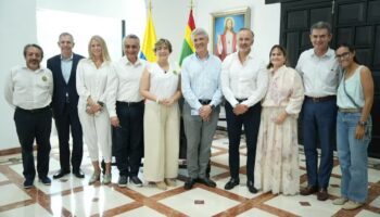 Cartagena explora alianzas con la Federación Internacional de Hospitales para fortalecer su red de salud