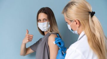 Colombia amplía vacunación contra el VPH a adolescentes de 15 a 17 años para combatir el cáncer de cuello uterino