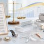Comisión expide la Circular 23 de 2026, amplía la vigilancia de precios de dispositivos médicos y fija precio máximo para el estent coronario medicado