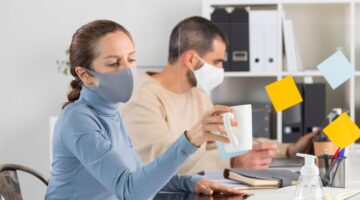 Corte reafirma que el fuero por estabilidad laboral reforzada protege a trabajadores con condiciones de salud que afectan su desempeño