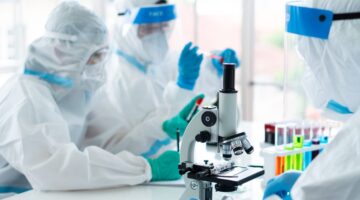 Cuba inicia ensayos clínicos de su propia vacuna contra la COVID-19