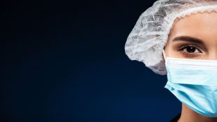 Declarar la medicina como profesión de riesgo pide la Asociación Médica Mundial
