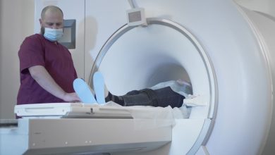 Decodificador de actividad cerebral podría revelar pensamientos en texto