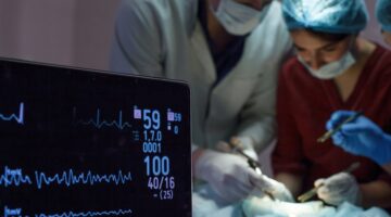 Demanda pide suspender abortos legales en Colombia