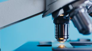 Detección oportuna de cáncer de mama, Pfizer beneficia a 10.000 mujeres en zonas rurales de Colombia