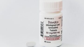 Dolutegravir mejoraría la eficacia de los tratamientos estándar contra el VIH, según estudio