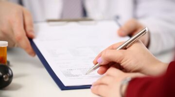 El consentimiento informado sustituto en la eutanasia a la luz de la Resolución 971 de 2021 y a los pronunciamientos jurisprudenciales