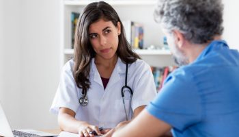 Empresas de medicina prepagada podrán prestar servicios de salud al magisterio y otros actores del régimen de excepción