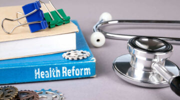 Este mes se debate una posible reforma a la salud