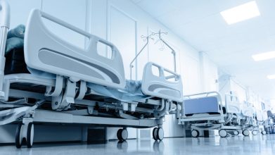 Estrategia de la Supersalud busca ampliar el número de camas en el país