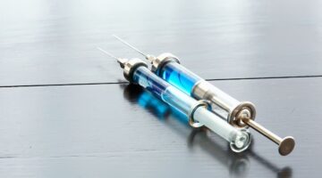 FDA aprueba autoinyector de nalmefeno para sobredosis de opioides