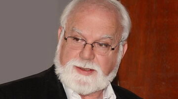 Félix León Martínez Martín asume como director de la ADRES