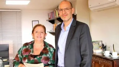 Fiduprevisora oficializa el nombramiento de Herman Bayona como vicepresidente del FOMAG