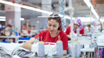 Fijados protocolos para empresas manufactureras