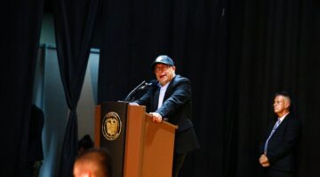 “Lo que podía ser una transición ahora es de golpe’: el presidente Gustavo Petro se pronunció tras el hundimiento de la reforma a la salud