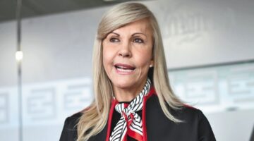 Gobernadora del Valle pide revisión de la UPC para afrontar la crisis del sistema de salud