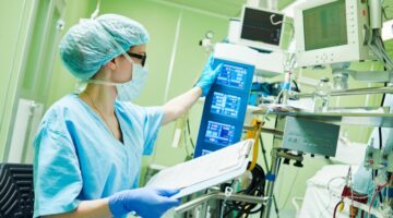 Hospitales intervenidos expanden capacidad de UCI