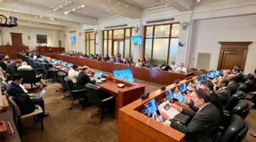 Informe anual 2023 de la OPS: avances y desafíos en salud para las Américas según Director Jarbas Barbosa en la OEA