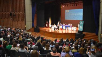 Iniciativa Medellín Me Cuida Discapacidad certificó a nuevos cuidadores. Foto Alcaldia de Medellin