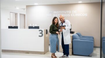 Invima certifica por tercera vez a la Unidad de Estudios Clínicos FCV en Buenas Prácticas Clínicas