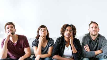 Jóvenes al límite: salud mental, sostenibilidad y desconfianza laboral marcan la agenda de las nuevas generaciones