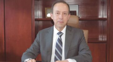 Juan Gonzalo López, renuncia a la presidencia de la EPS Salud Total