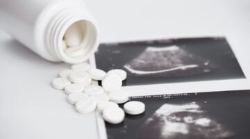 La OMS afirma que faltan garantías para acceder al aborto seguro en el mundo